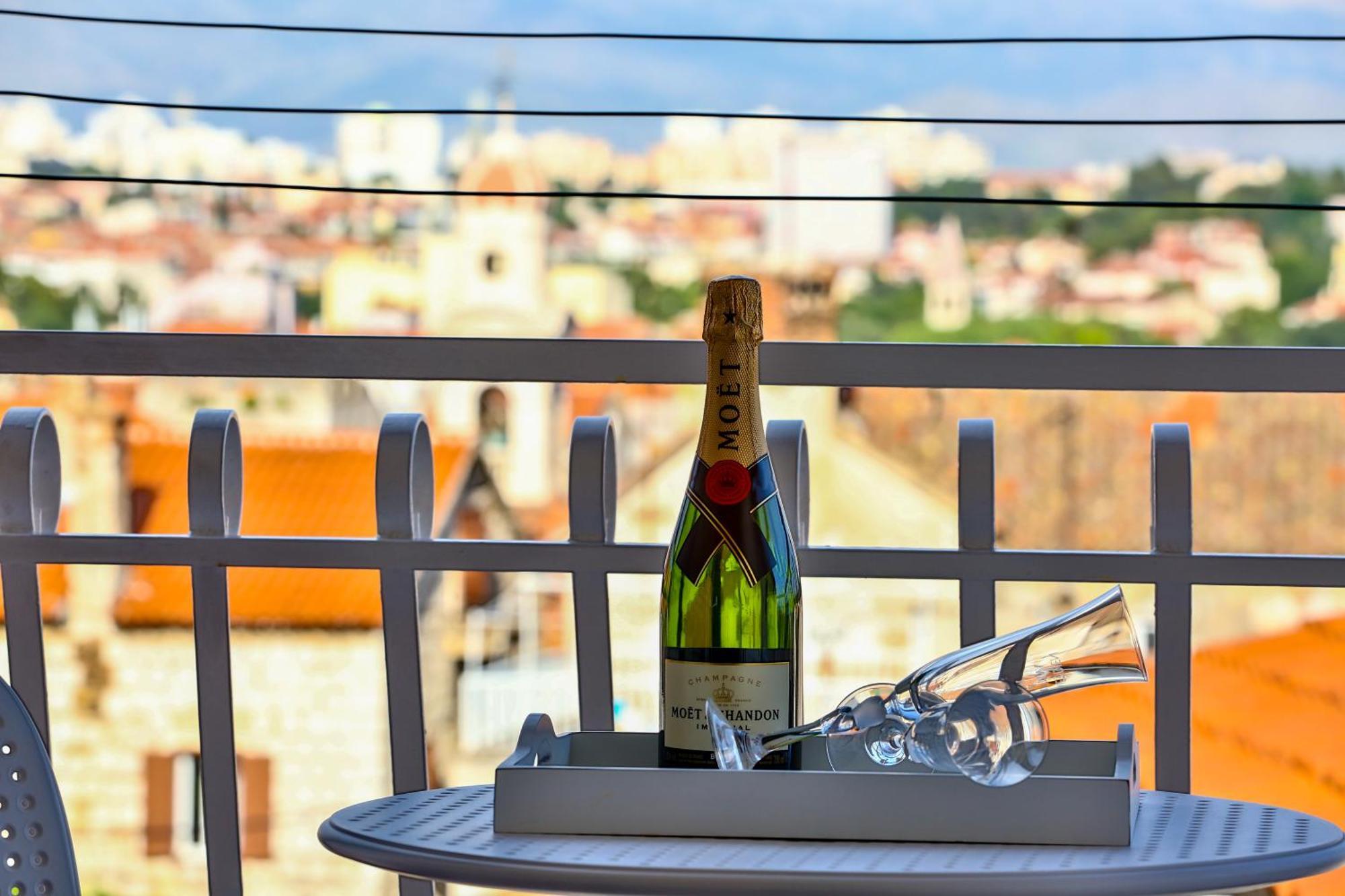 Summer Lounge Split Bagian luar foto